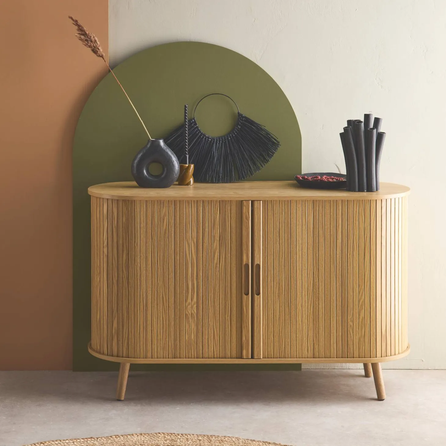 Aparador escandinavo com 2 portas de correr, 120cm