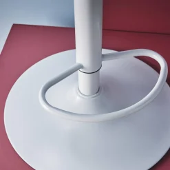 Banco alto de cozinha ajustável metal e tecido com base branca, set de 2
