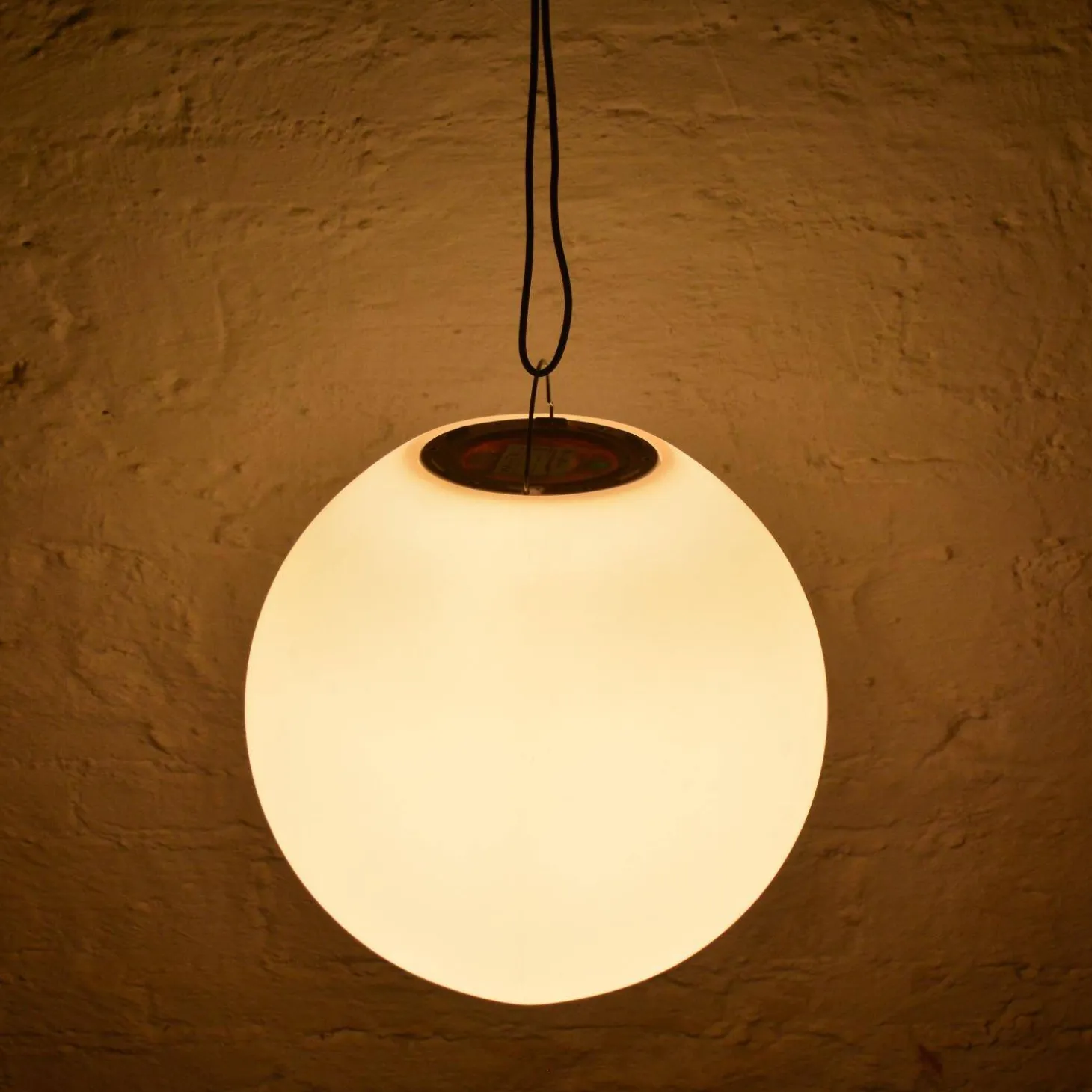 Bola de luz LED com bateria para interior/exterior