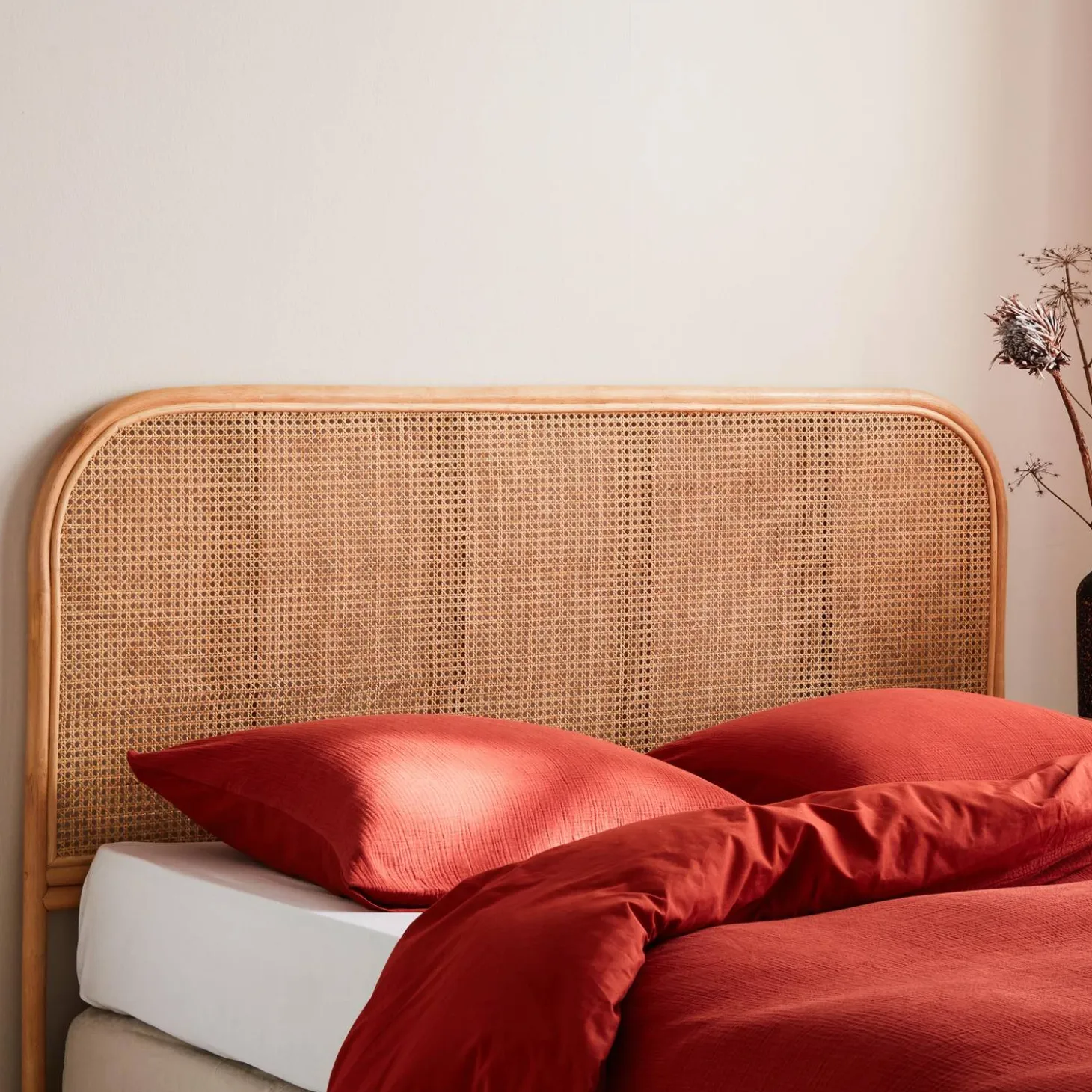 Cabeceira para cama de vime natural e cana