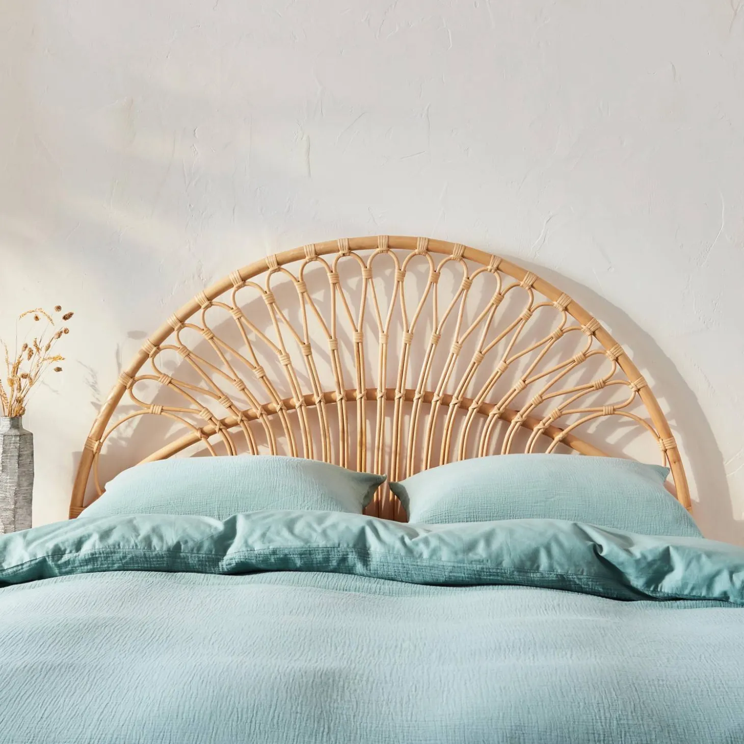 Cabeceira para cama de vime natural