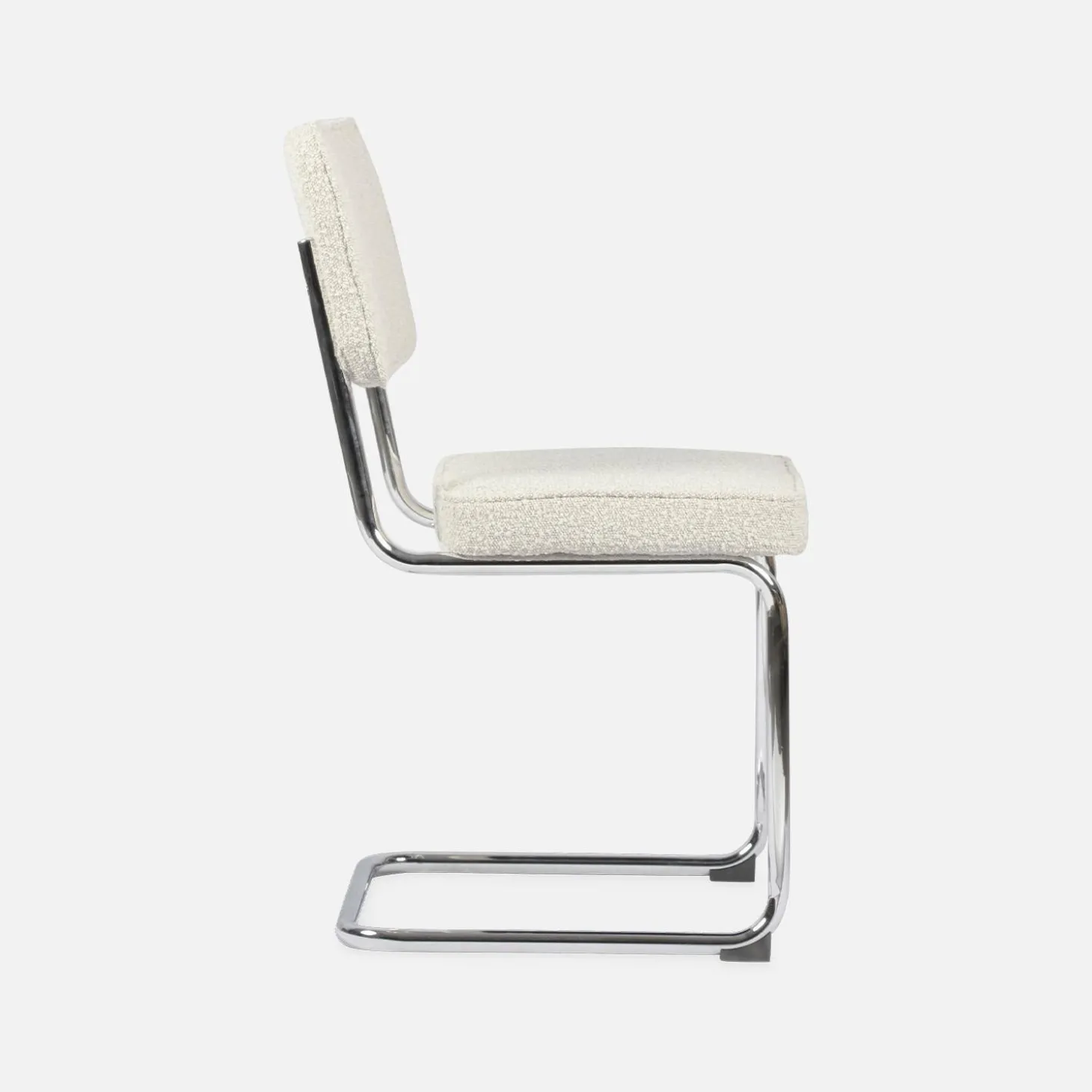 Cadeira cantilever em tecido bouclé com estrutura em aço, set de 2
