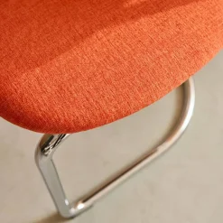 Cadeira em tecido chenille com estrutura em metal, set de 2