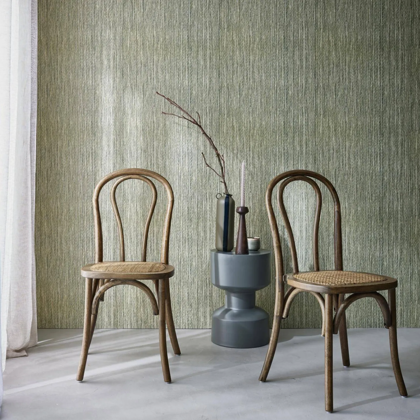 Cadeira vintage em madeira e revestida em rattan, set de 2