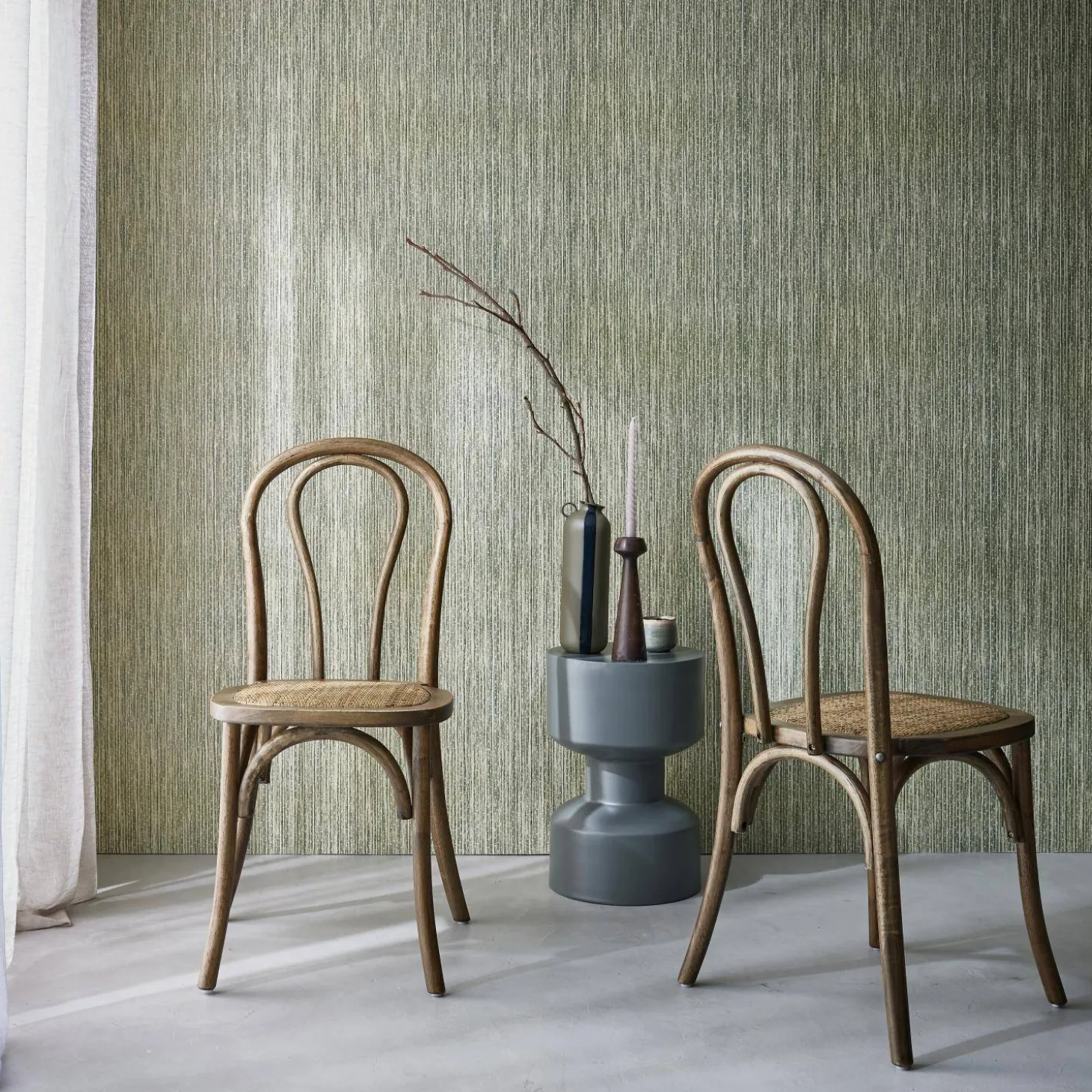 Cadeira vintage em madeira e revestida em rattan, set de 2