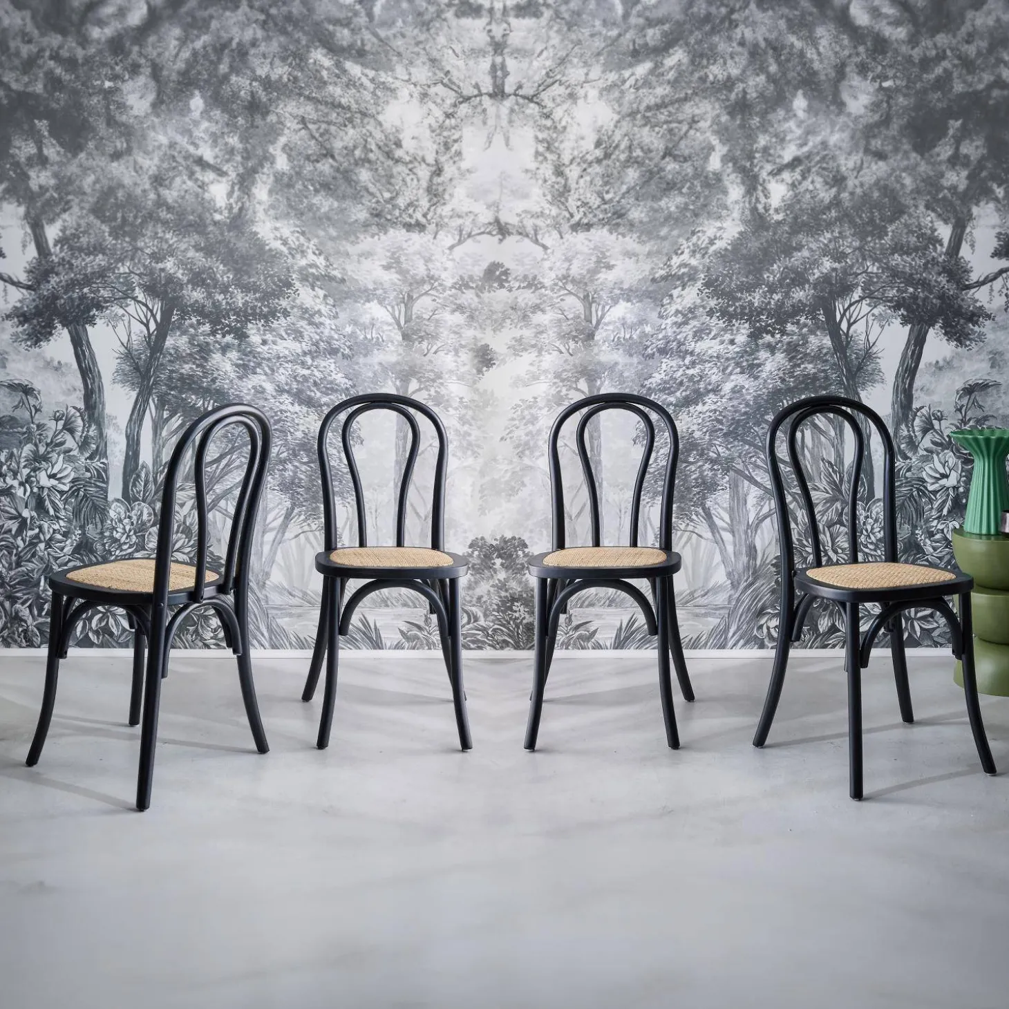 Cadeira vintage em madeira e revestida em rattan, set de 4