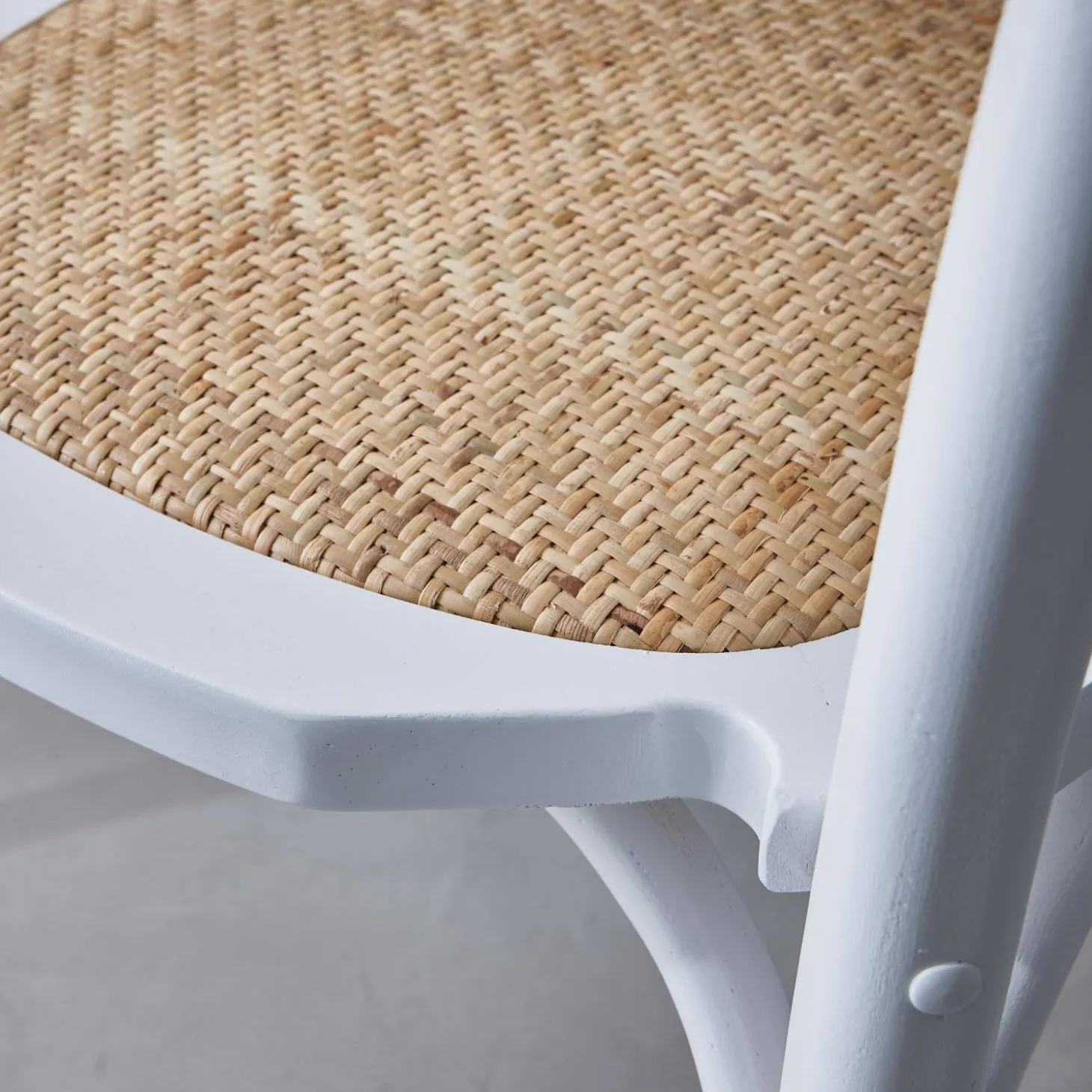 Cadeira vintage em madeira e revestida em rattan, set de 2