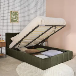 Cama baú com estrado de ripas e cabeceira 160x200cm, acabado em boucle