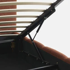 Cama baú com estrado de ripas e cabeceira 160x200cm, acabado em boucle