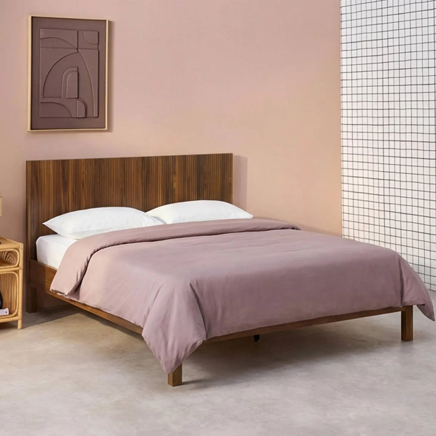Cama com estrado de ripas e cabeceira, 140x190cm decoração em madeira