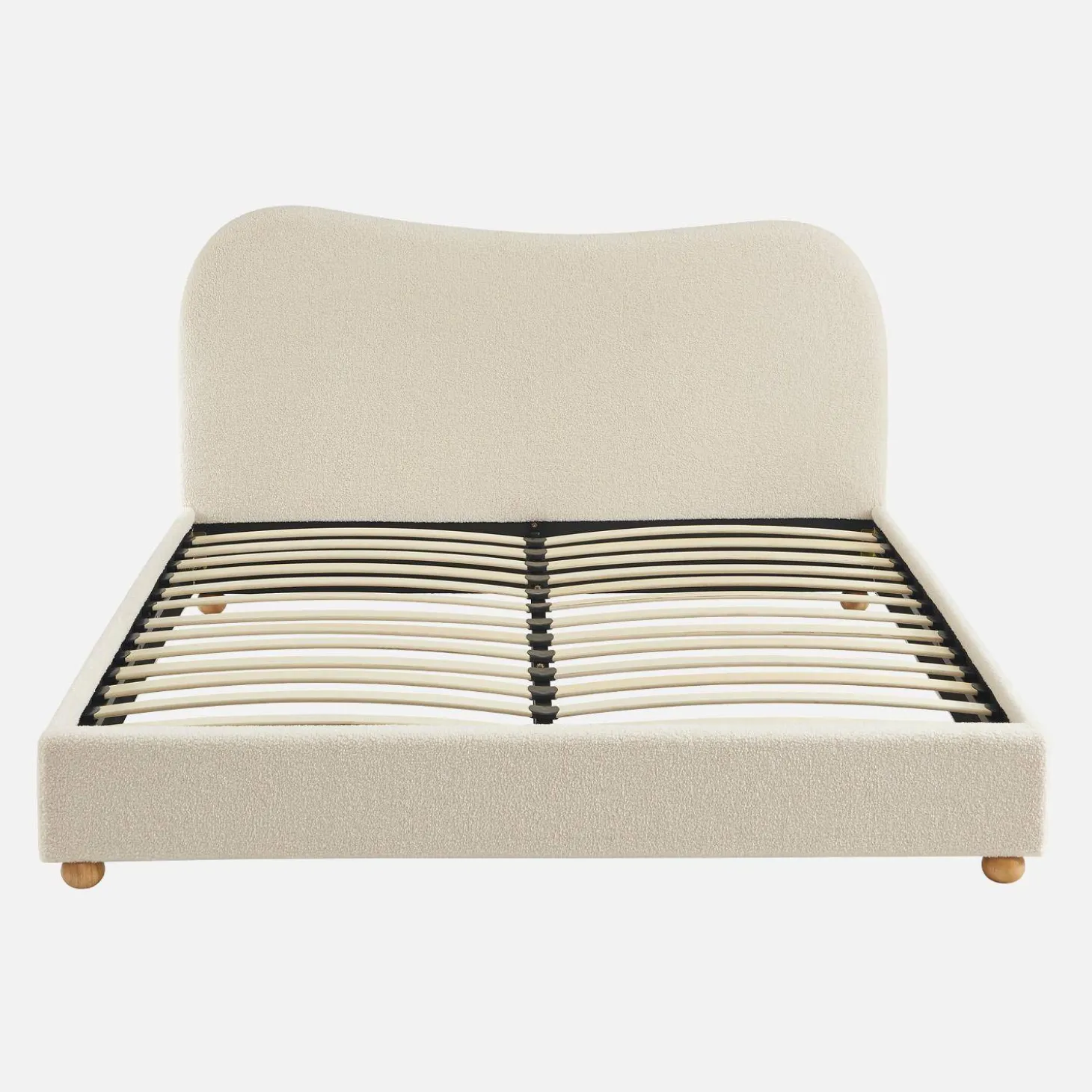 Cama com estrado de ripas e cabeceira, branca em boucle