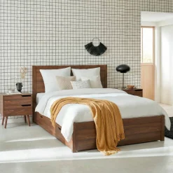 Cama com estrado de ripas e cabeceira 160x200cm + 4 gavetas