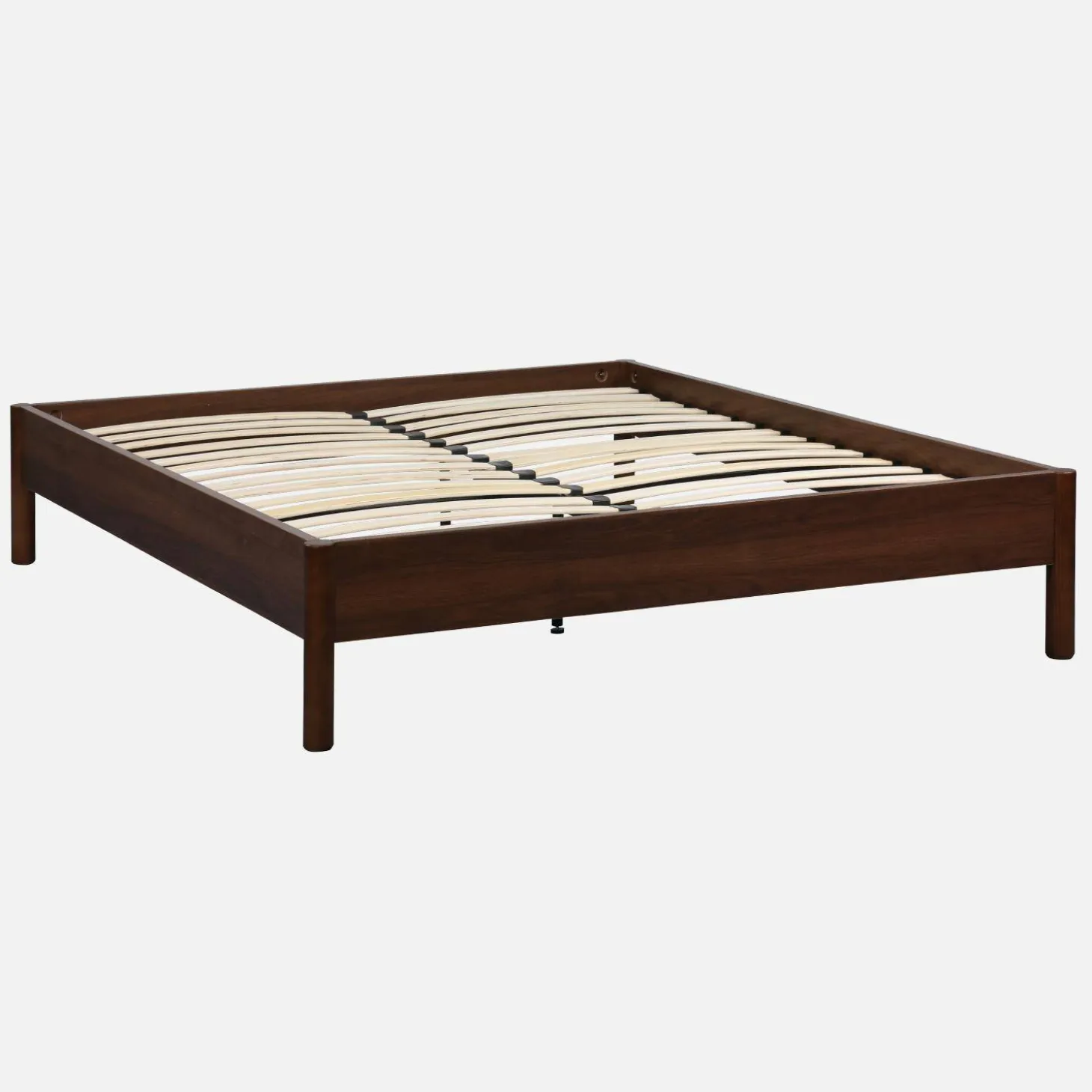 Cama com estrado de ripas 160x200cm com acabamento em madeira