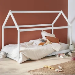 Cama de cabana para crianças em pinho natural