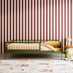 Cama infantil em pinho natural com ripas incluídas