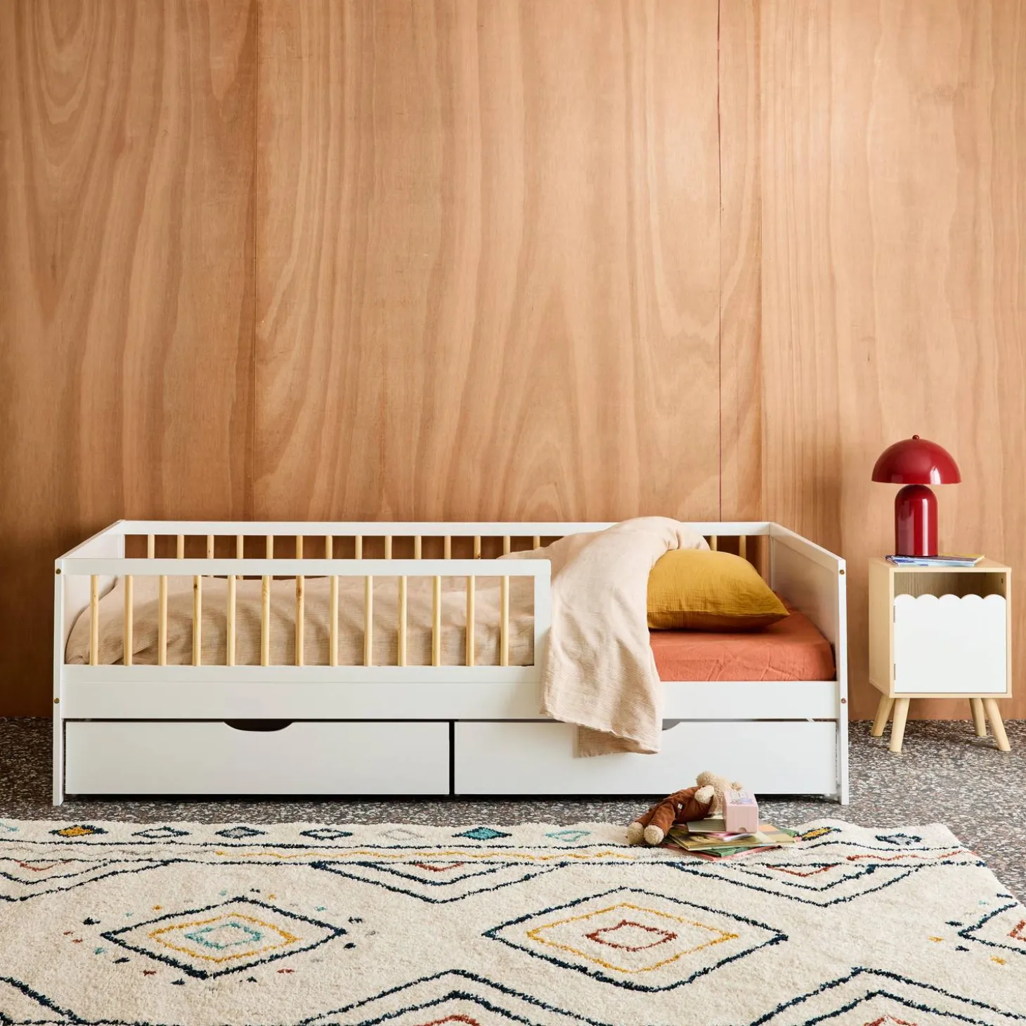 Cama ninho infantil 190cm pinho natural com estrado de ripas e gavetas