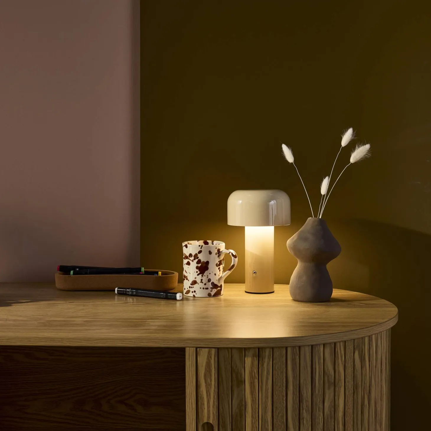 Candeeiro de mesa LED em metal, 13cm