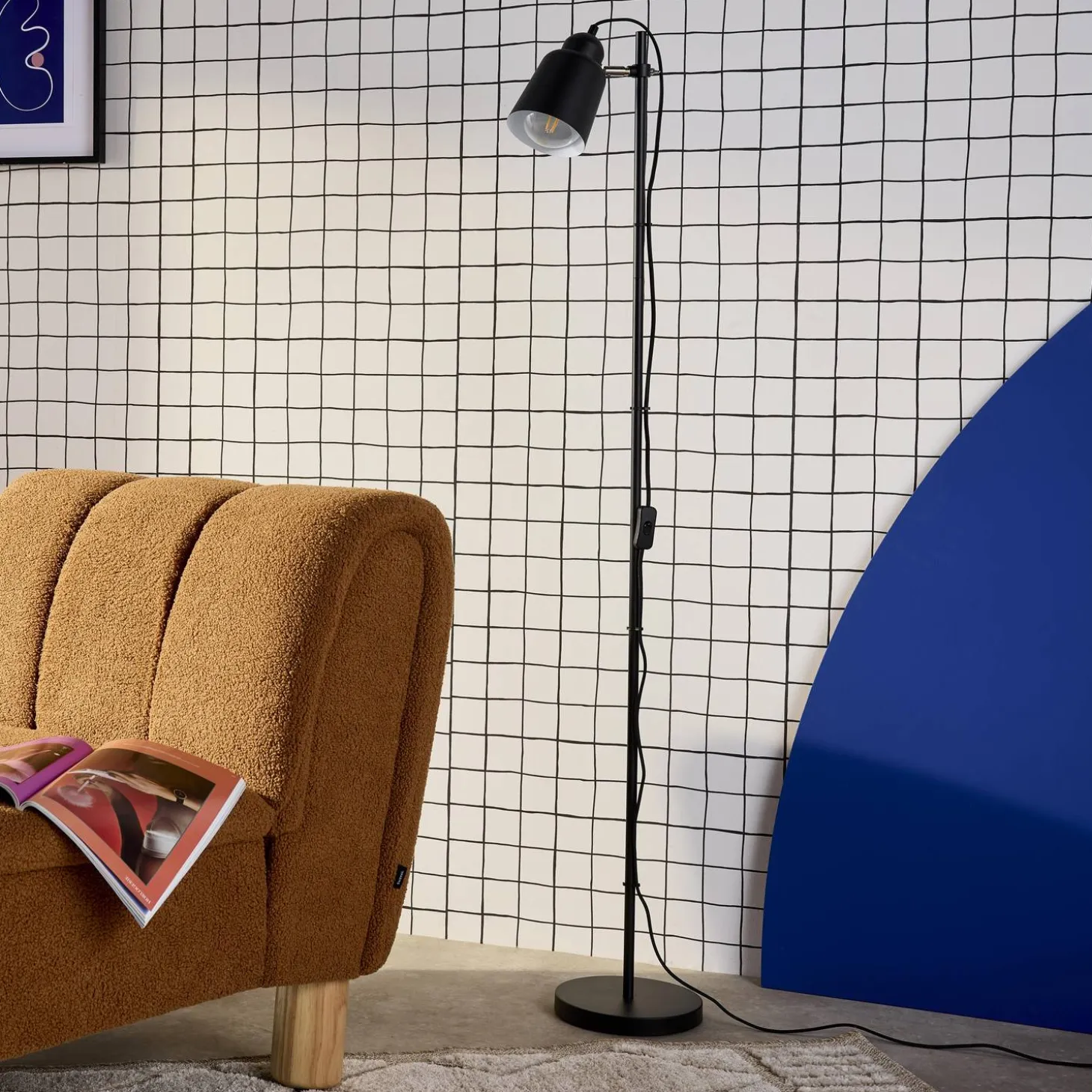Candeeiro de pé interior em metal, 145cm