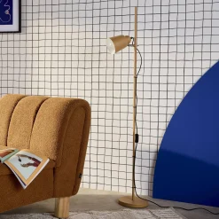 Candeeiro de pé interior em metal, 145cm