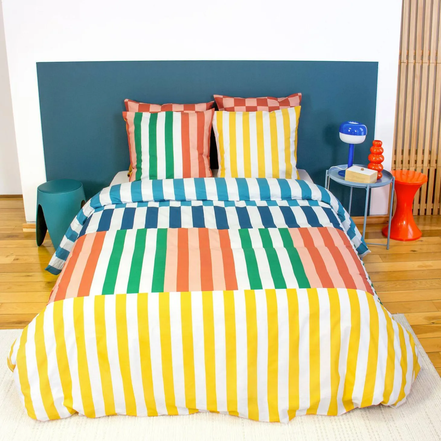 Conjunto de cama de algodão com estampas de listras multicoloridas para 2 pessoas