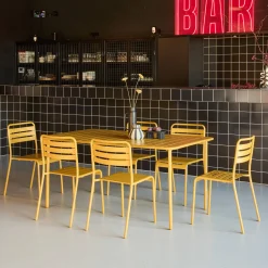 Conjunto de jardim com mesa bistrô de 160cm em aço com 6 cadeiras