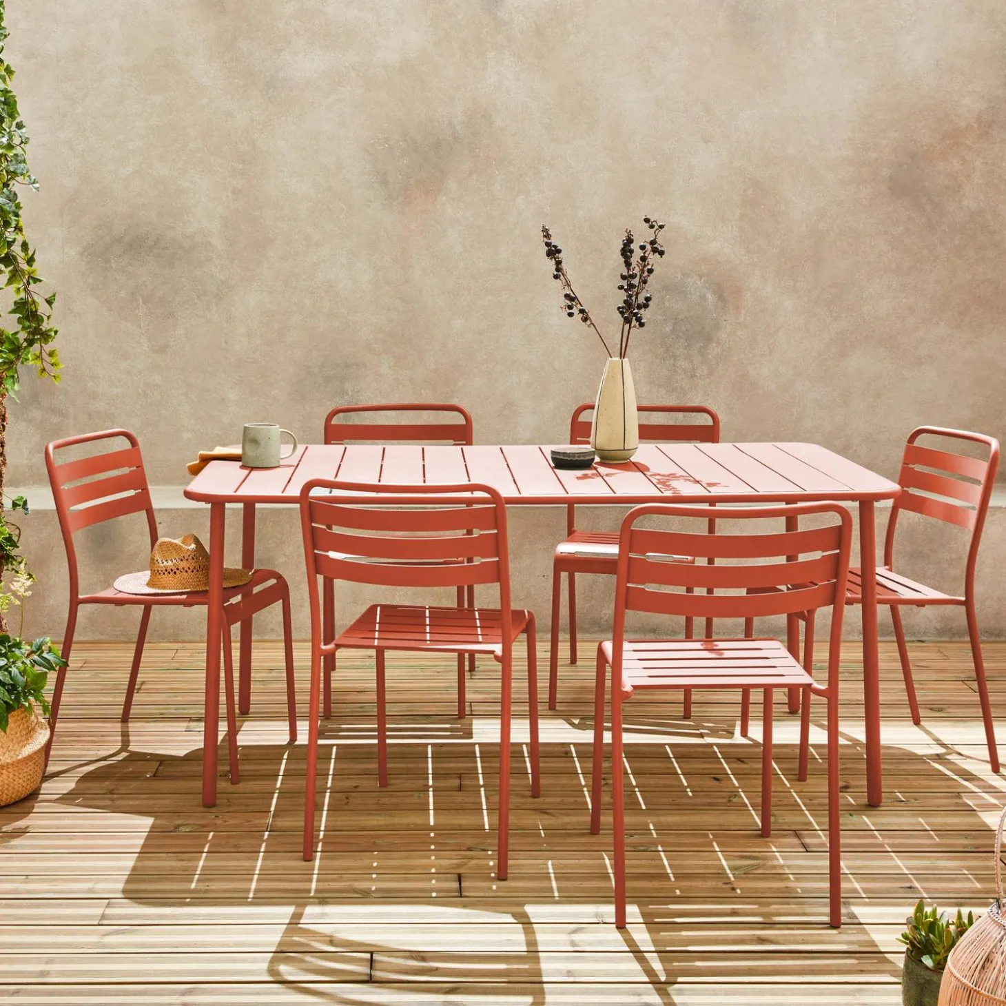 Conjunto de jardim com mesa bistrô de 160cm em aço com 6 cadeiras