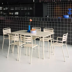 Conjunto de jardim com mesa bistrô dobrável em aço com 6 cadeiras, 140cm