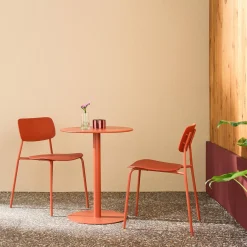 Conjunto de jardim com mesa bistrô redonda de aço com 2 cadeiras