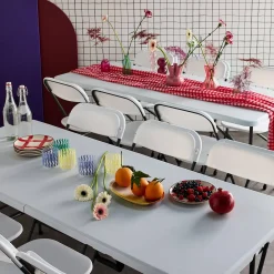Conjunto de jardim com mesa dobrável para eventos em plástico com 12 cadeiras, conjunto de 2