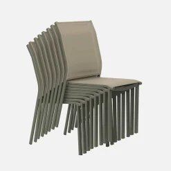 Conjunto de jardim com mesa em alumínio com 8 cadeiras
