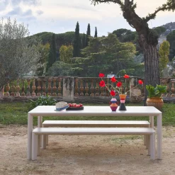 Conjunto de jardim com mesa em alumínio com 2 bancos, 8 lugares