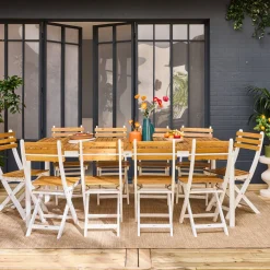 Conjunto de jardim com mesa em madeira de acácia com cantos arredondados com 10 cadeiras