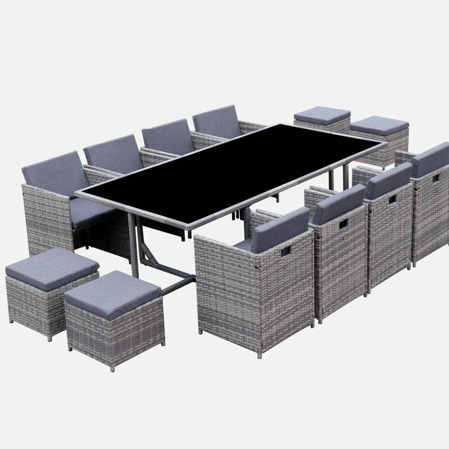 Conjunto de jardim com mesa em tecido de resina com 12 cadeirões