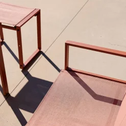 Conjunto de jardim com mesa em aço e textilene com 4 cadeiras
