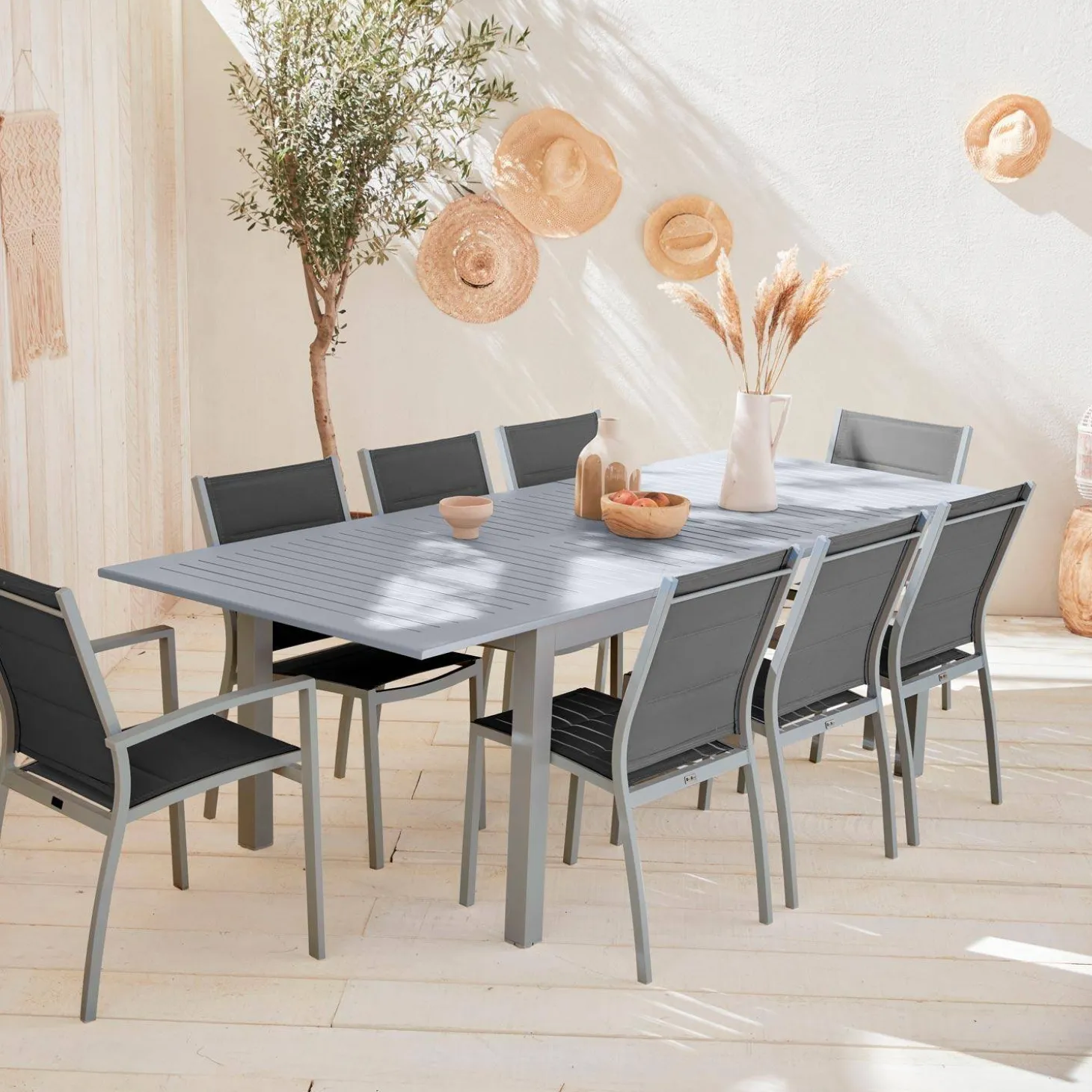 Conjunto de jardim com mesa extensível em alumínio com 8 cadeiras