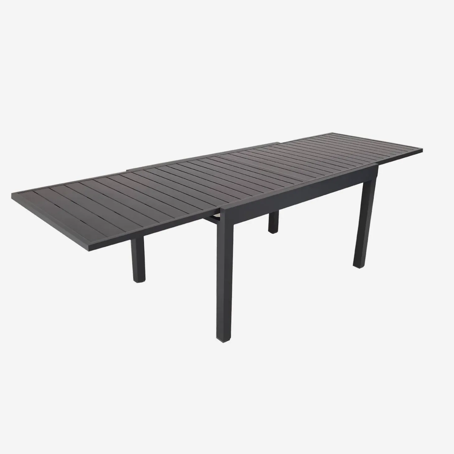 Conjunto de jardim com mesa extensível em alumínio e textilene com 8 cadeiras