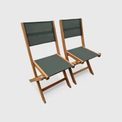 Conjunto de jardim com mesa extensível em madeira com 8 cadeiras