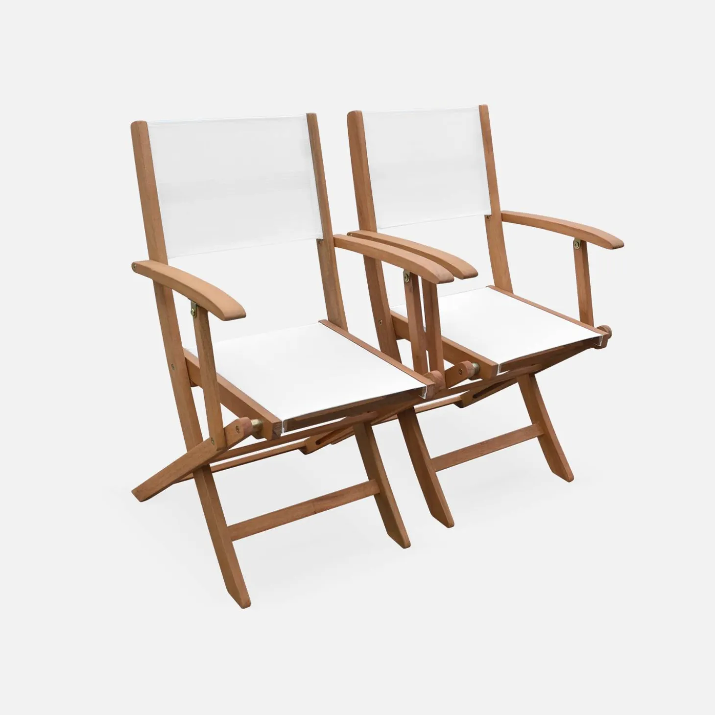 Conjunto de jardim com mesa extensível em madeira com 6 cadeiras