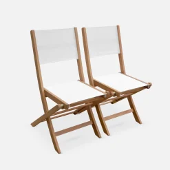 Conjunto de jardim com mesa extensível em madeira com 10 cadeiras