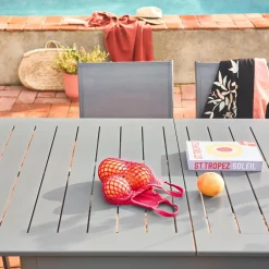 Conjunto de jardim com mesa extensível de alumínio com 6 cadeiras e 2 poltronas