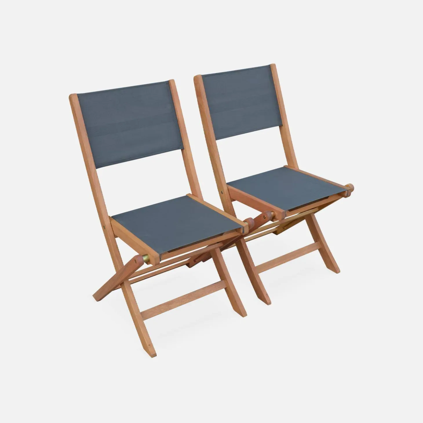 Conjunto de jardim com mesa extensível em madeira com 8 cadeiras