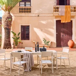Conjunto de jardim com mesa extensível em alumínio com 8 cadeiras