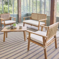 Conjunto de jardim com sofá em madeira e vime 4 lugares