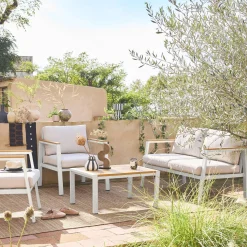 Conjunto de jardim com sofá e poltronas em alumínio e madeira, 4 lugares