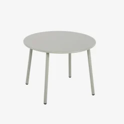 Conjunto de jardim com sofá e 2 poltronas em aço e resina, 4 lugares