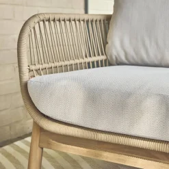 Conjunto de jardim com sofá e poltronas em acácia e corda de 5 lugares