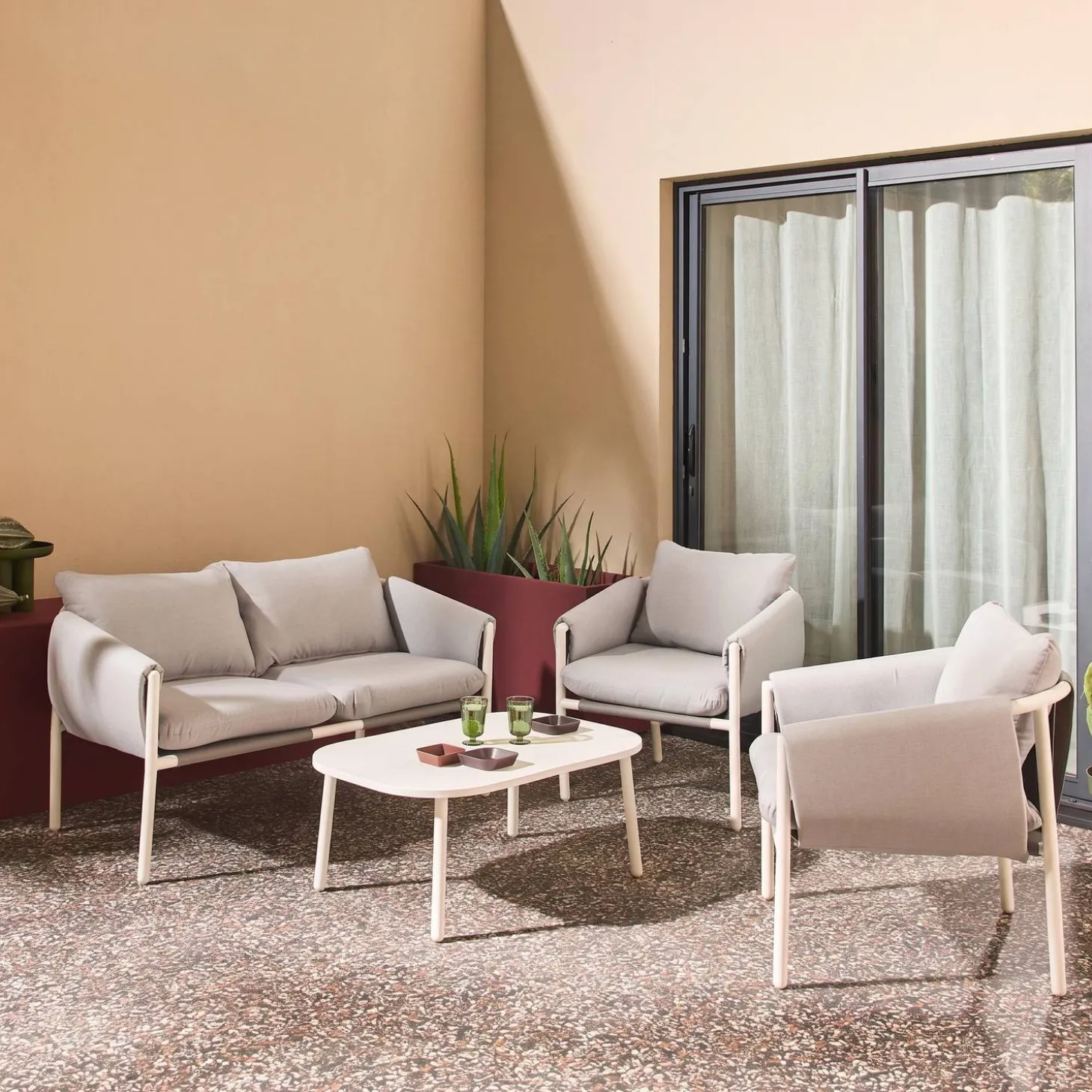 Conjunto de jardim em aço, 4 lugares