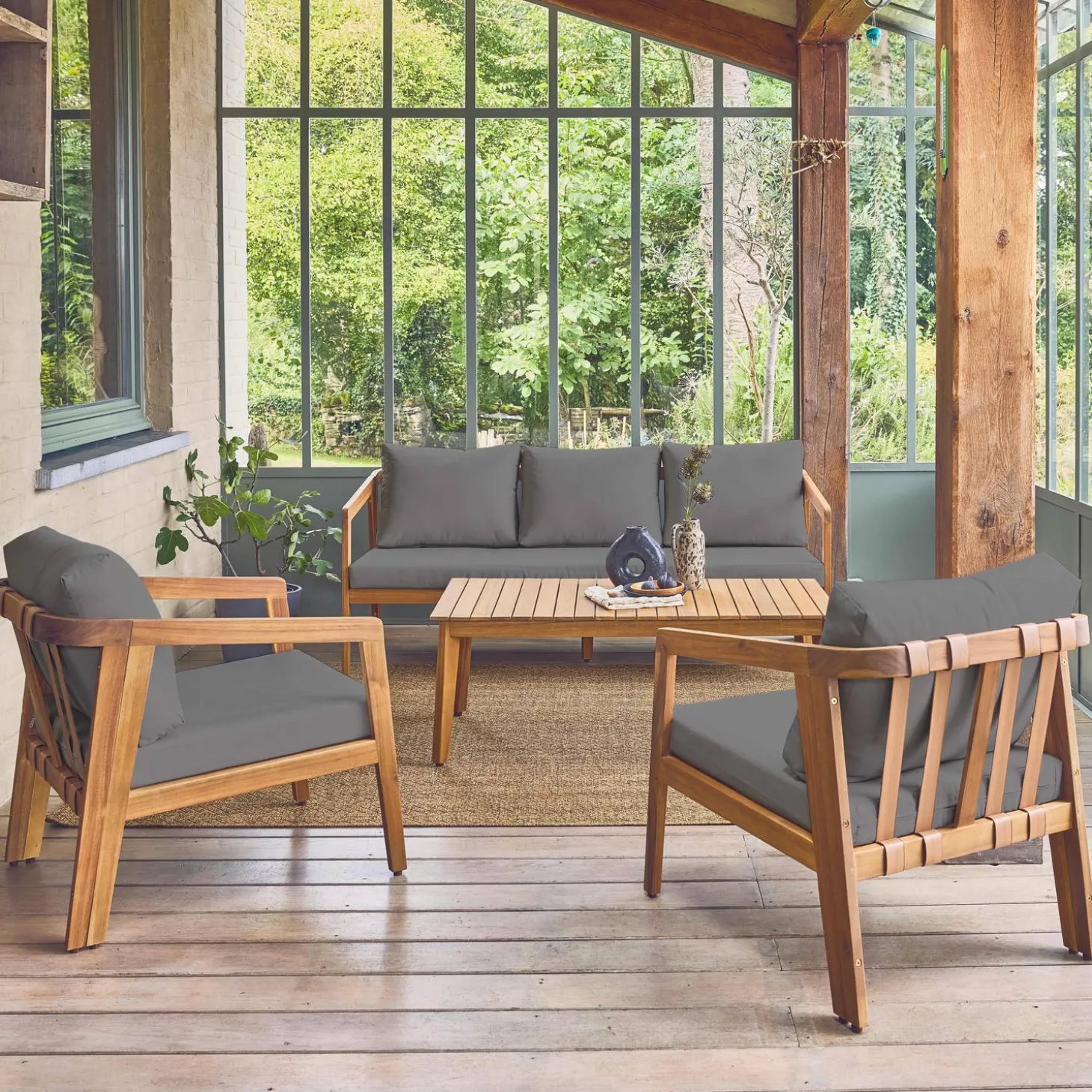 Conjunto de jardim em madeira de acácia para 5 pessoas