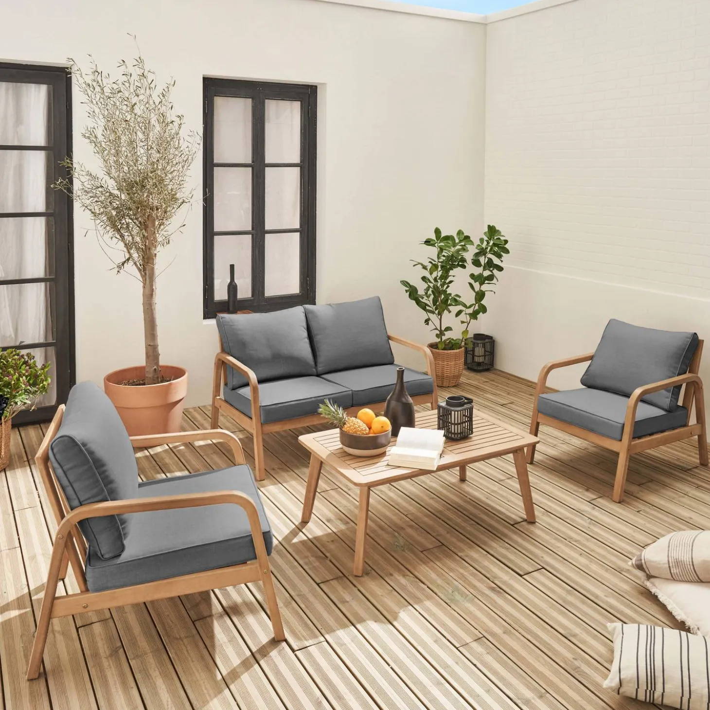 Conjunto de jardim relax com sofá em madeira de acácia