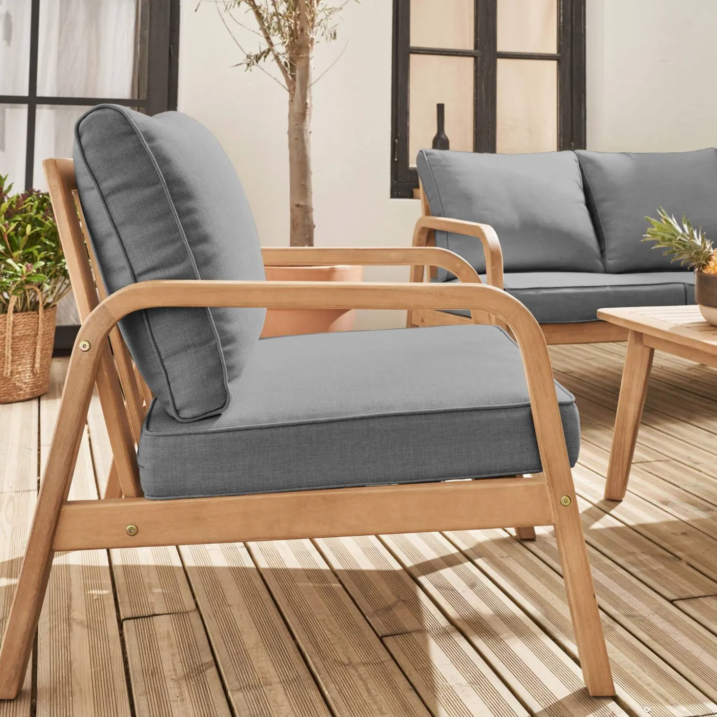 Conjunto de jardim relax com sofá em madeira de acácia